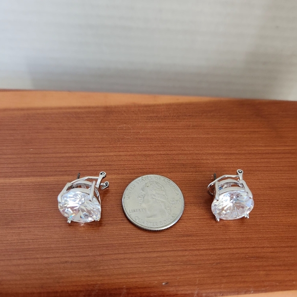 CZ Earrings - Picture 7 of 7